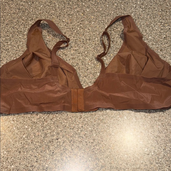 New Skims sheer bralette - Picture 2 of 3